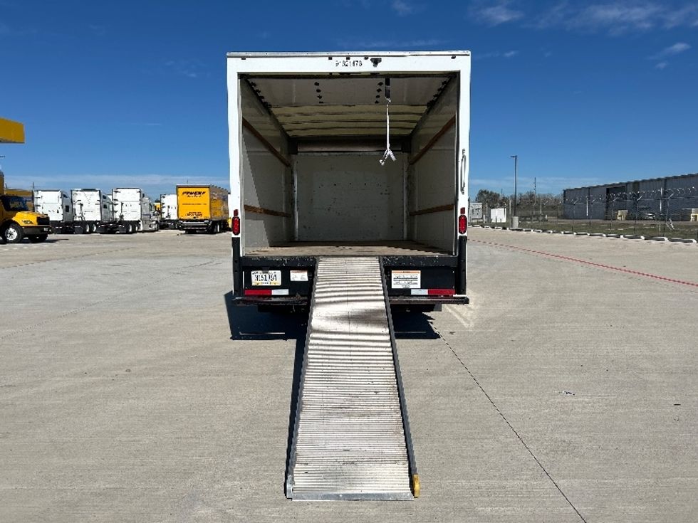 Light Duty Box Truck-Light and Medium Duty Trucks-GMC-2021-Savana G33903-Katy-TX-104,843\n\t\tmiles-$ 28,750 - Image 9