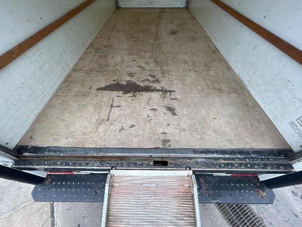 Light Duty Box Truck-Light and Medium Duty Trucks-GMC-2021-Savana G33903-Katy-TX-106,197\n\t\tmiles-$ 28,750 - Image 10