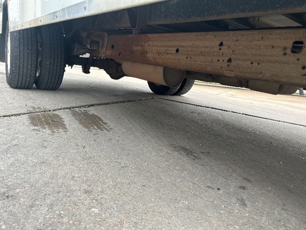 Light Duty Box Truck-Light and Medium Duty Trucks-GMC-2021-Savana G33903-Katy-TX-106,197\n\t\tmiles-$ 28,750 - Image 14