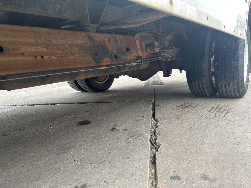 Light Duty Box Truck-Light and Medium Duty Trucks-GMC-2021-Savana G33903-Katy-TX-106,197\n\t\tmiles-$ 28,750 - Image 5