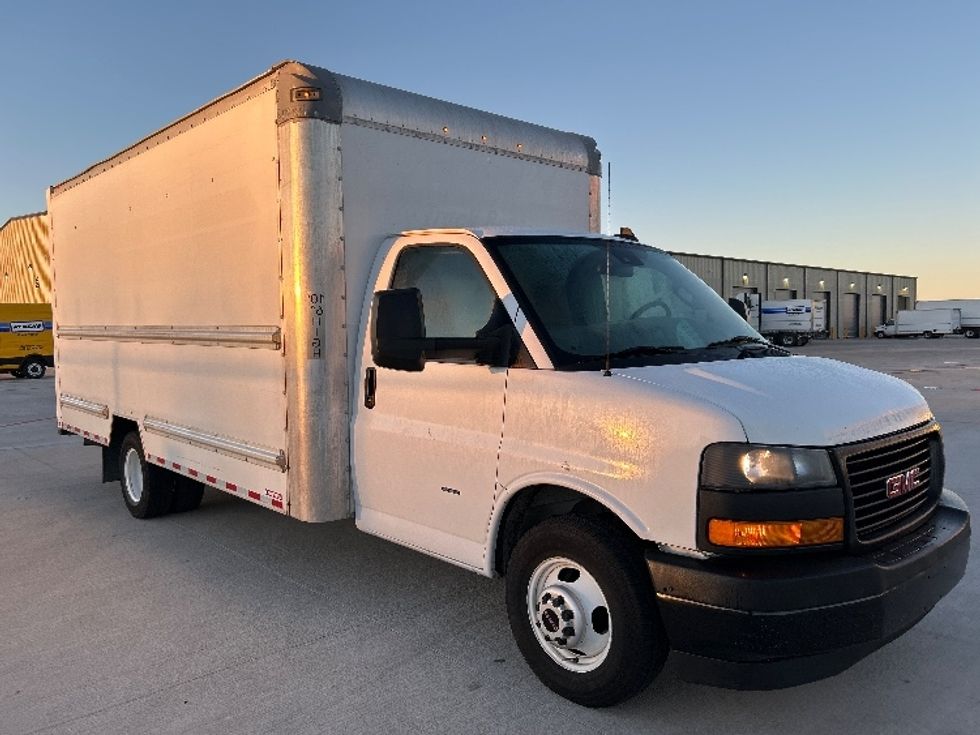 Light Duty Box Truck-Light and Medium Duty Trucks-GMC-2021-Savana G33903-Katy-TX-112,389\n\t\tmiles-$ 28,000 - Image 1