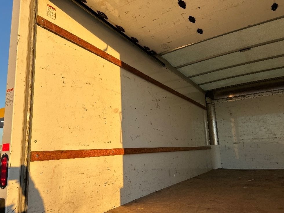 Light Duty Box Truck-Light and Medium Duty Trucks-GMC-2021-Savana G33903-Katy-TX-112,389\n\t\tmiles-$ 28,000 - Image 11