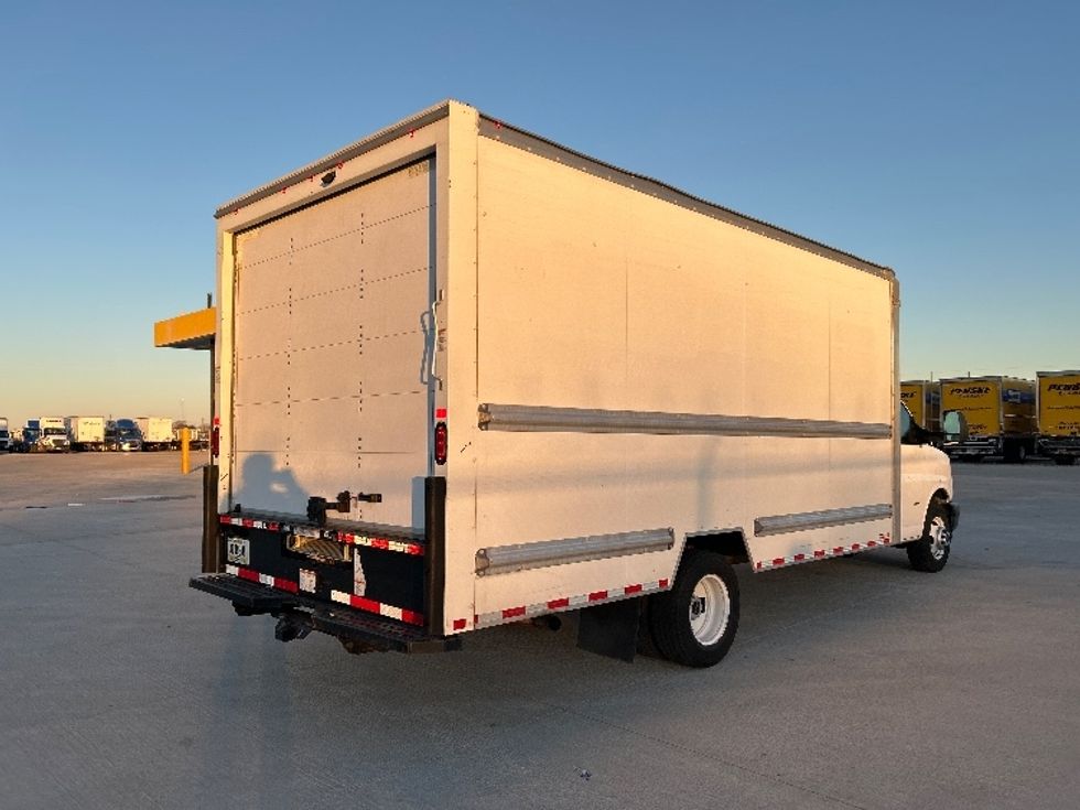 Light Duty Box Truck-Light and Medium Duty Trucks-GMC-2021-Savana G33903-Katy-TX-112,389\n\t\tmiles-$ 28,000 - Image 13