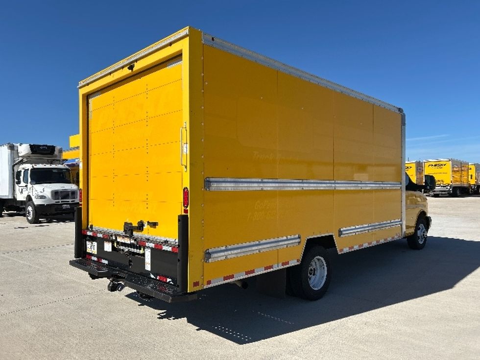 Light Duty Box Truck-Light and Medium Duty Trucks-GMC-2021-Savana G33903-Katy-TX-113,319\n\t\tmiles-$ 25,000 - Image 13
