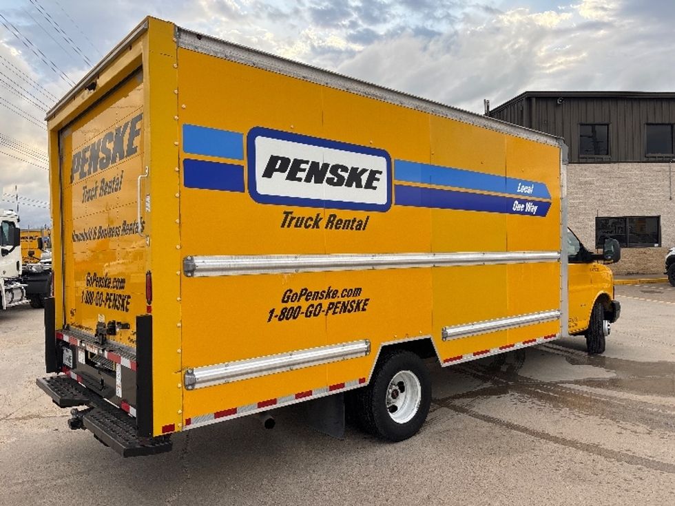 Light Duty Box Truck-Light and Medium Duty Trucks-GMC-2021-Savana G33903-Katy-TX-62,469\n\t\tmiles-$ 32,000 - Image 12