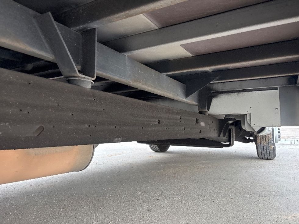 Light Duty Box Truck-Light and Medium Duty Trucks-GMC-2021-Savana G33903-Katy-TX-72,788\n\t\tmiles-$ 35,250 - Image 14