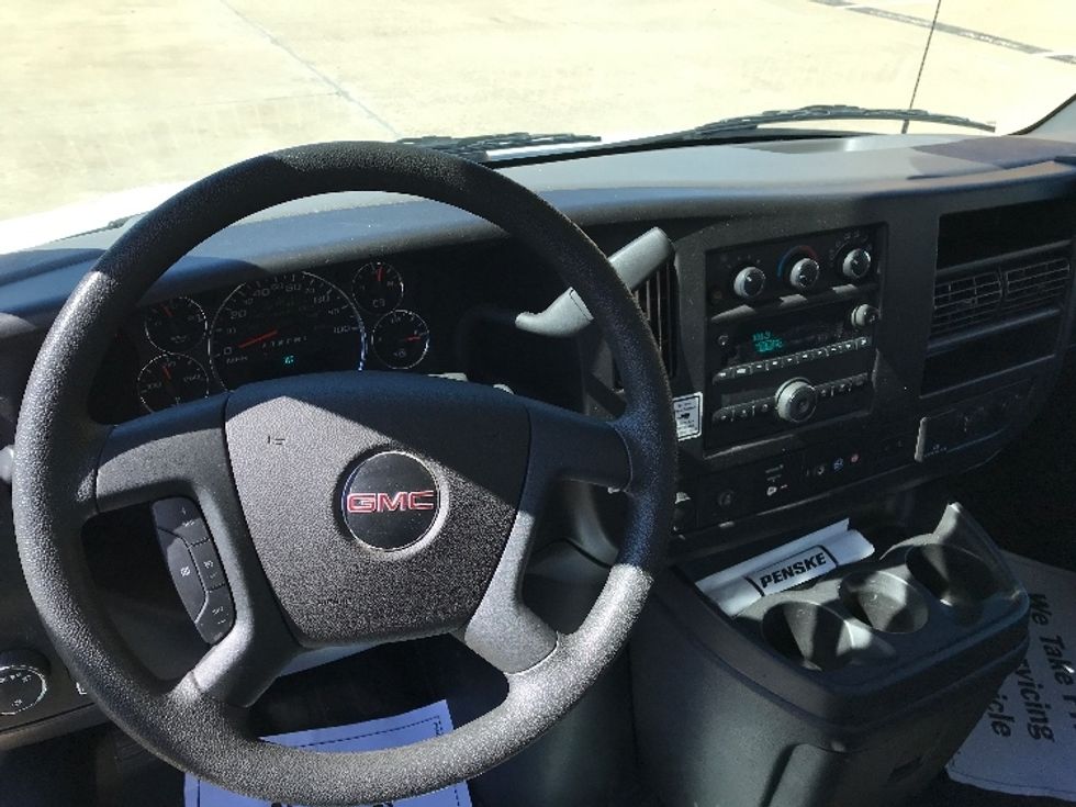 Light Duty Box Truck-Light and Medium Duty Trucks-GMC-2021-Savana G33903-Katy-TX-94,752\n\t\tmiles-$ 30,000 - Image 18