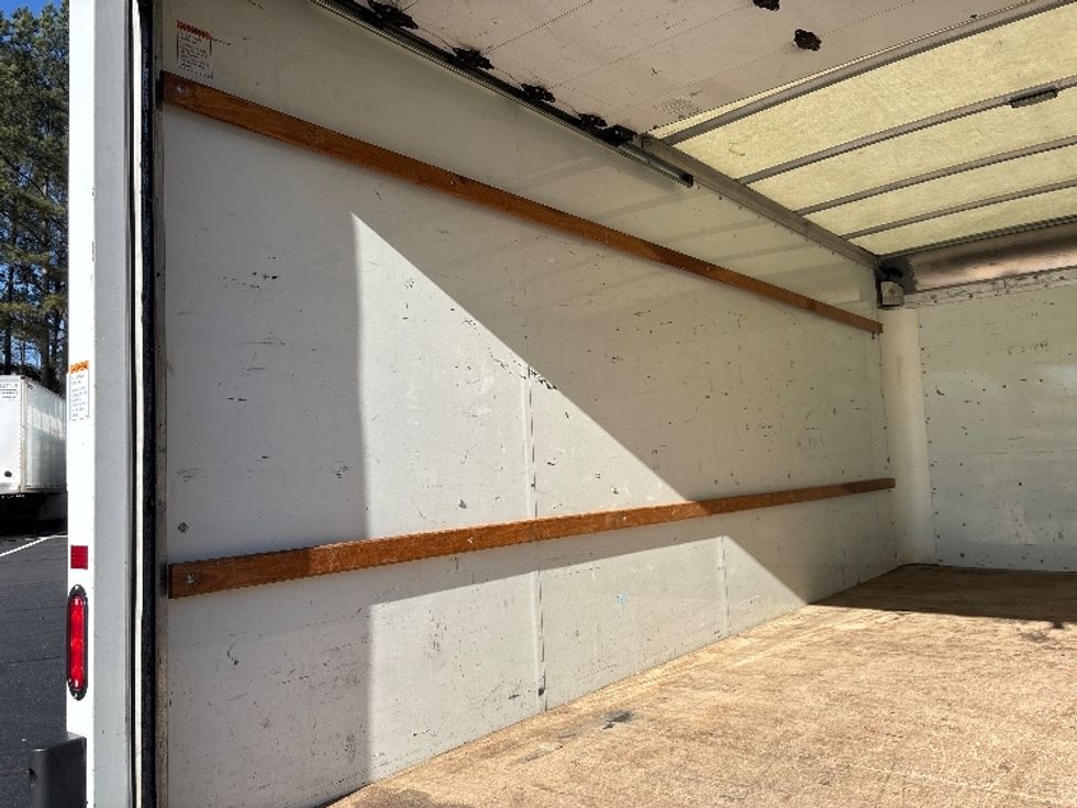 Light Duty Box Truck-Light and Medium Duty Trucks-GMC-2021-Savana G33903-Kennesaw-GA-101,842\n\t\tmiles-$ 30,500 - Image 11