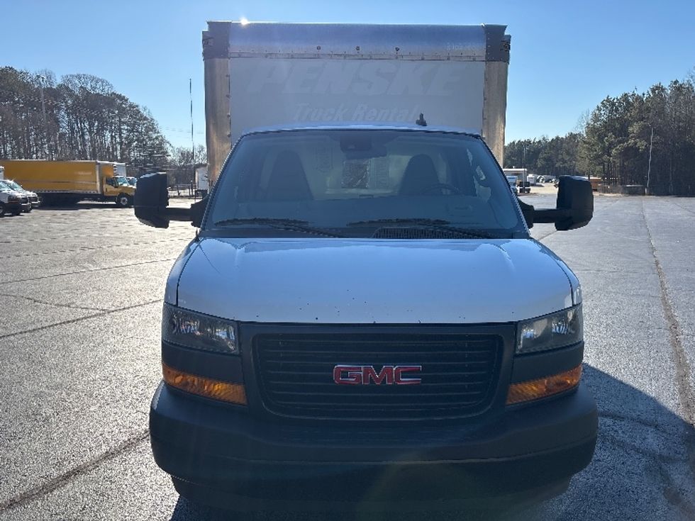 Light Duty Box Truck-Light and Medium Duty Trucks-GMC-2021-Savana G33903-Kennesaw-GA-101,842\n\t\tmiles-$ 30,500 - Image 2