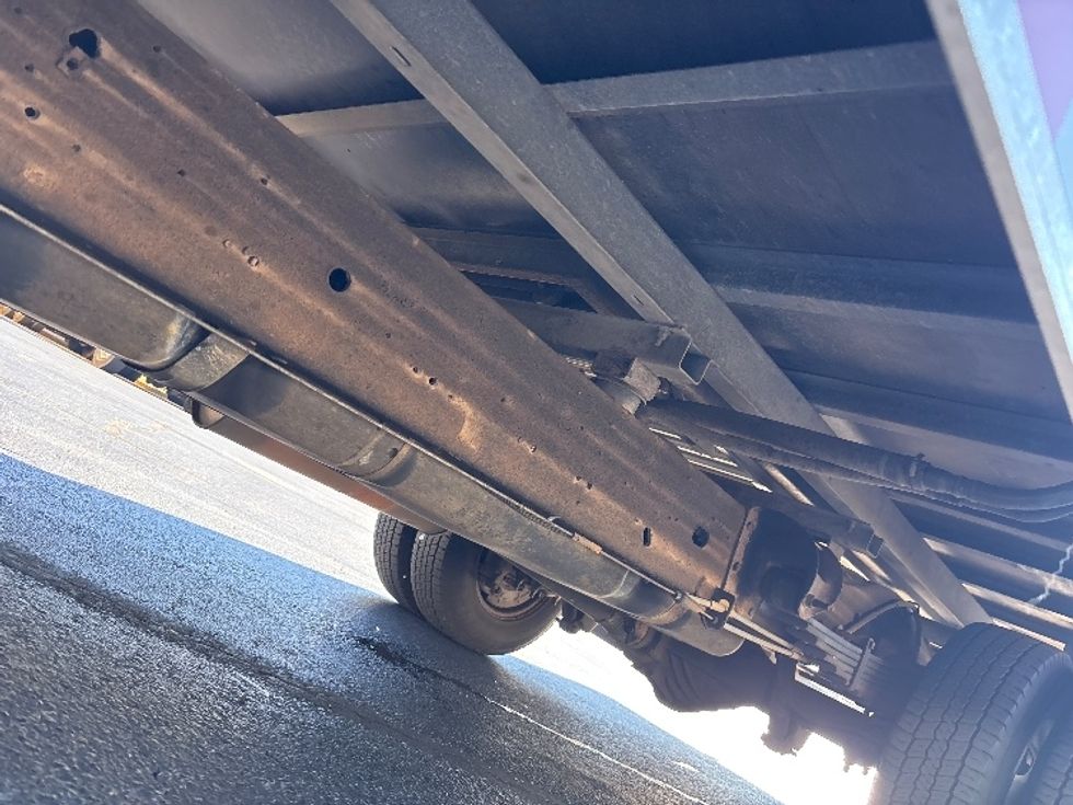 Light Duty Box Truck-Light and Medium Duty Trucks-GMC-2021-Savana G33903-Kennesaw-GA-101,842\n\t\tmiles-$ 30,500 - Image 5