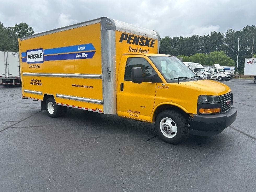 Light Duty Box Truck-Light and Medium Duty Trucks-GMC-2021-Savana G33903-Kennesaw-GA-106,724\n\t\tmiles-$ 23,500 - Image 1
