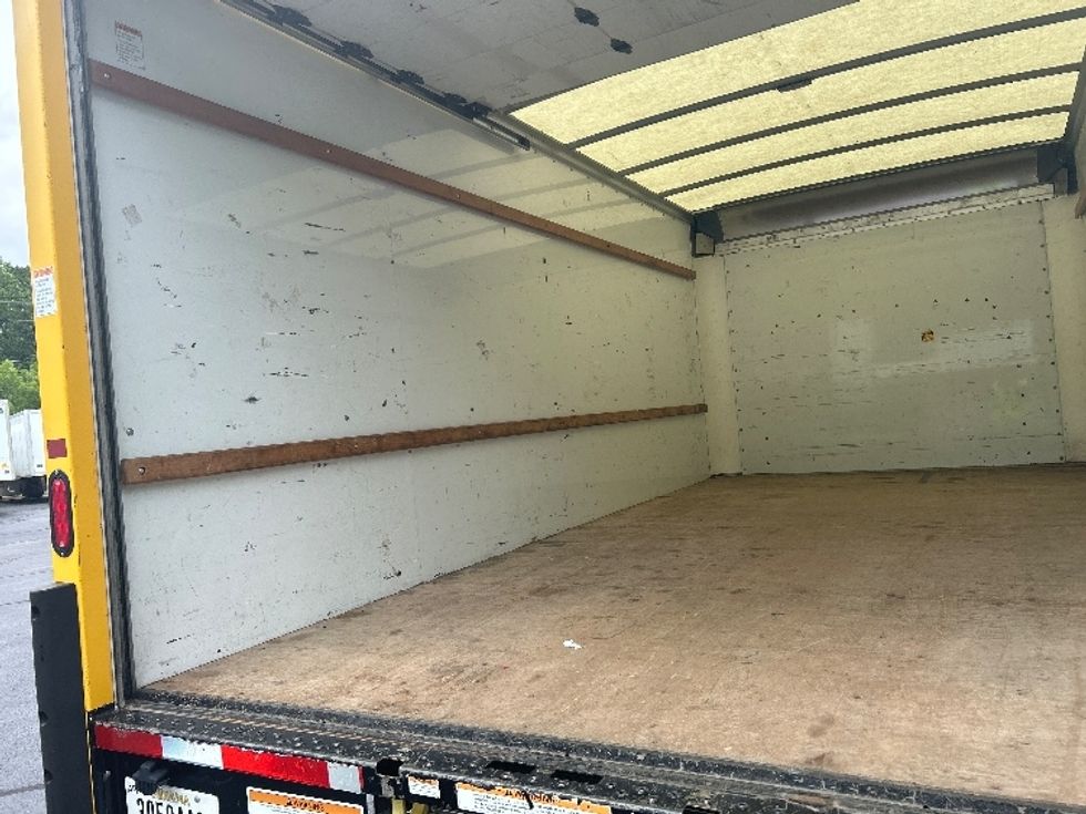 Light Duty Box Truck-Light and Medium Duty Trucks-GMC-2021-Savana G33903-Kennesaw-GA-106,724\n\t\tmiles-$ 23,500 - Image 11