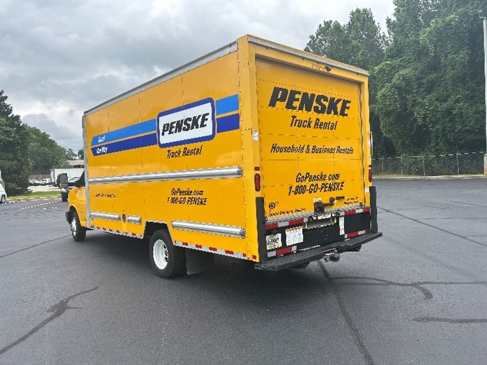 Light Duty Box Truck-Light and Medium Duty Trucks-GMC-2021-Savana G33903-Kennesaw-GA-106,724\n\t\tmiles-$ 23,500 - Image 6