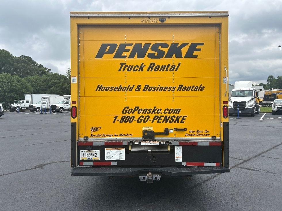 Light Duty Box Truck-Light and Medium Duty Trucks-GMC-2021-Savana G33903-Kennesaw-GA-106,724\n\t\tmiles-$ 23,500 - Image 7