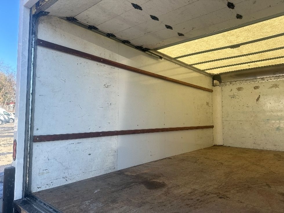 Light Duty Box Truck-Light and Medium Duty Trucks-GMC-2021-Savana G33903-Kennesaw-GA-107,503\n\t\tmiles-$ 27,750 - Image 11