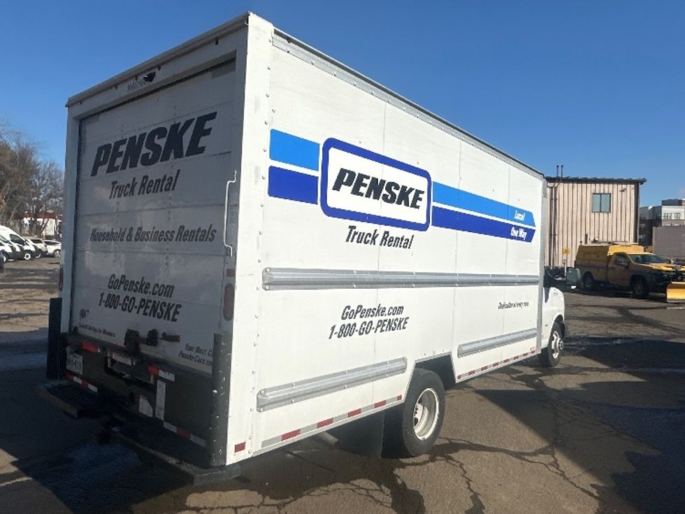 Light Duty Box Truck-Light and Medium Duty Trucks-GMC-2021-Savana G33903-Kennesaw-GA-107,503\n\t\tmiles-$ 27,750 - Image 13