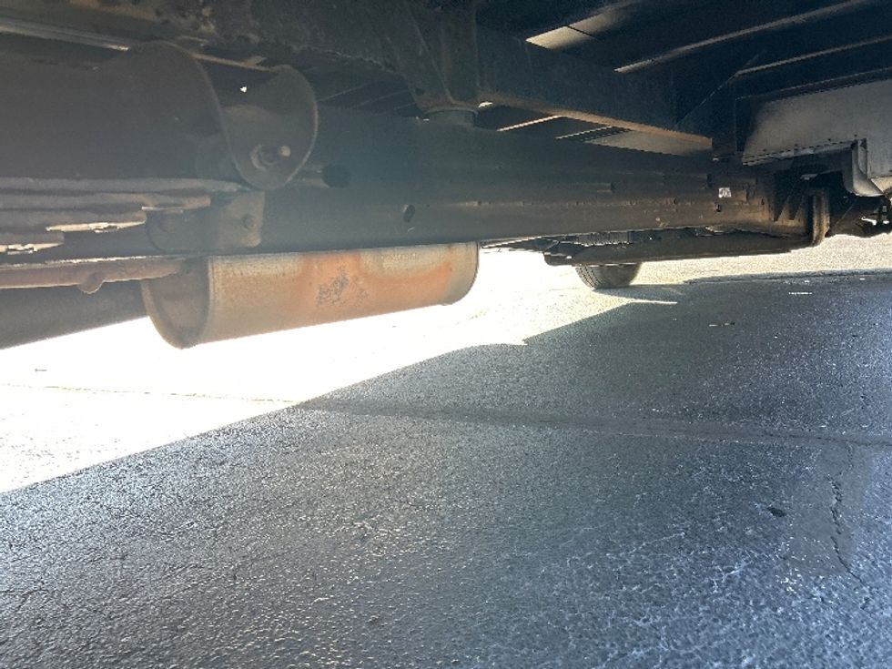 Light Duty Box Truck-Light and Medium Duty Trucks-GMC-2021-Savana G33903-Kennesaw-GA-120,209\n\t\tmiles-$ 28,250 - Image 13