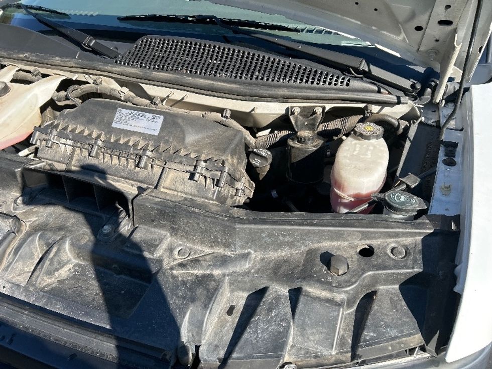 Light Duty Box Truck-Light and Medium Duty Trucks-GMC-2021-Savana G33903-Kennesaw-GA-120,209\n\t\tmiles-$ 28,250 - Image 23