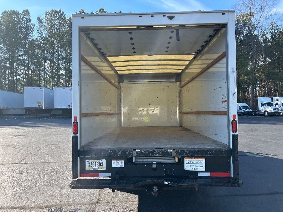 Light Duty Box Truck-Light and Medium Duty Trucks-GMC-2021-Savana G33903-Kennesaw-GA-120,209\n\t\tmiles-$ 28,250 - Image 8