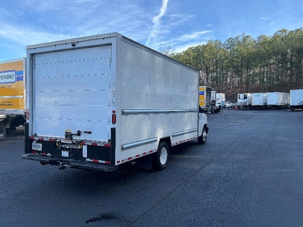 Light Duty Box Truck-Light and Medium Duty Trucks-GMC-2021-Savana G33903-Kennesaw-GA-91,206\n\t\tmiles-$ 31,750 - Image 13