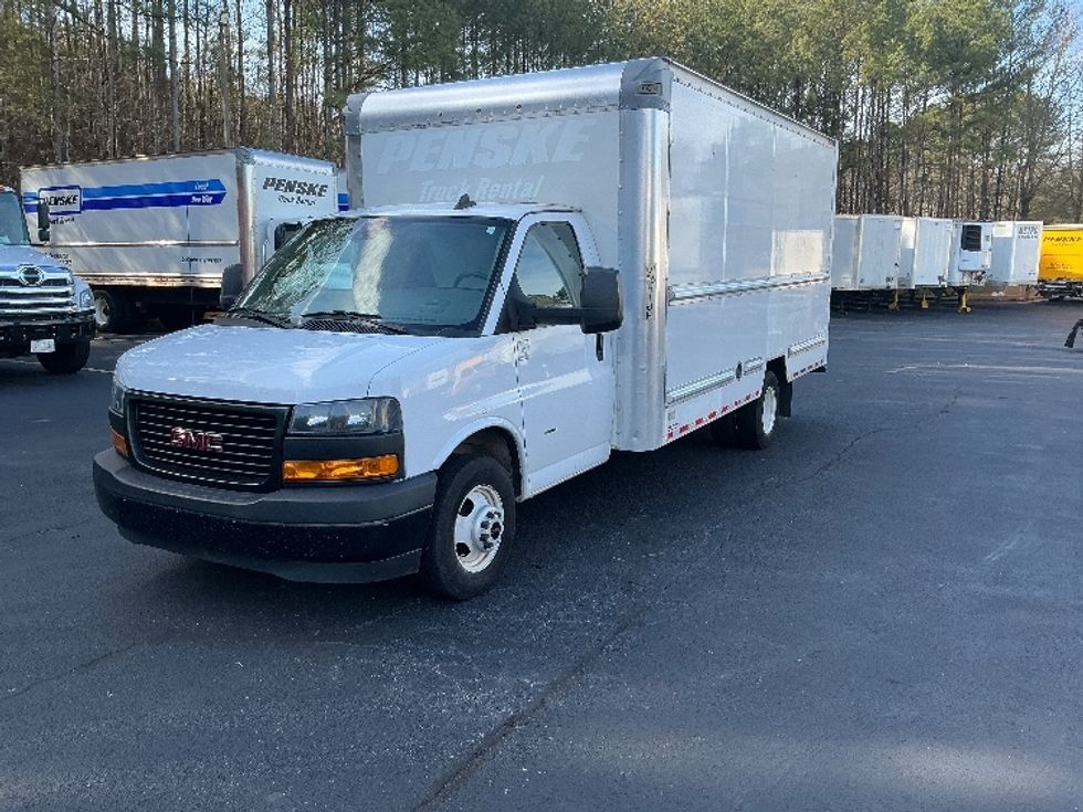 Light Duty Box Truck-Light and Medium Duty Trucks-GMC-2021-Savana G33903-Kennesaw-GA-91,206\n\t\tmiles-$ 31,750 - Image 25