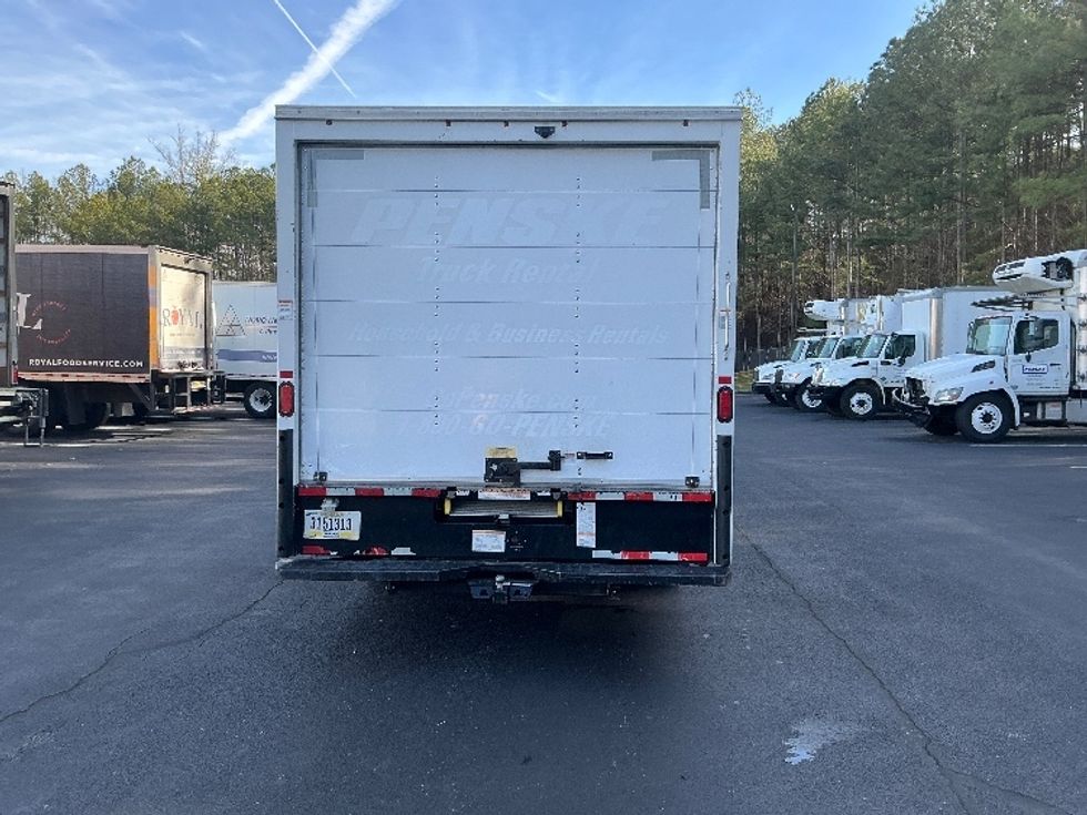 Light Duty Box Truck-Light and Medium Duty Trucks-GMC-2021-Savana G33903-Kennesaw-GA-91,206\n\t\tmiles-$ 31,750 - Image 30