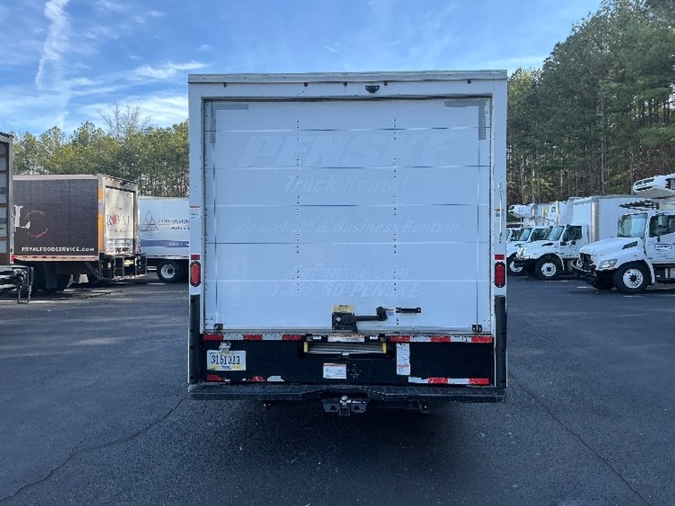 Light Duty Box Truck-Light and Medium Duty Trucks-GMC-2021-Savana G33903-Kennesaw-GA-91,206\n\t\tmiles-$ 31,750 - Image 7