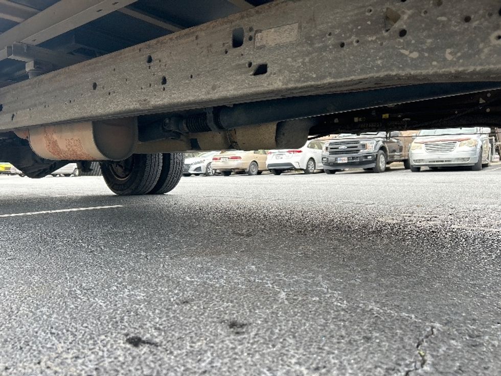 Light Duty Box Truck-Light and Medium Duty Trucks-GMC-2021-Savana G33903-Kennesaw-GA-97,859\n\t\tmiles-$ 31,500 - Image 14