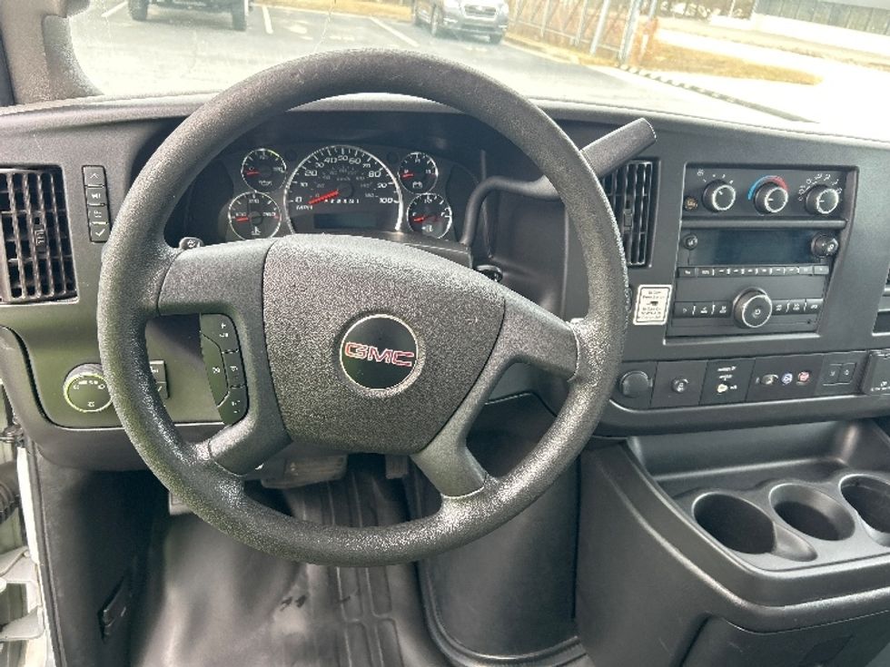 Light Duty Box Truck-Light and Medium Duty Trucks-GMC-2021-Savana G33903-Kennesaw-GA-97,859\n\t\tmiles-$ 31,500 - Image 18