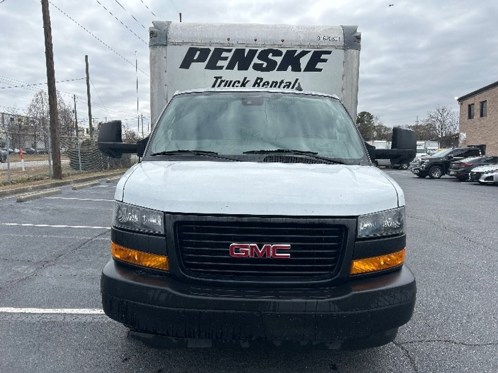 Light Duty Box Truck-Light and Medium Duty Trucks-GMC-2021-Savana G33903-Kennesaw-GA-97,859\n\t\tmiles-$ 31,500 - Image 2