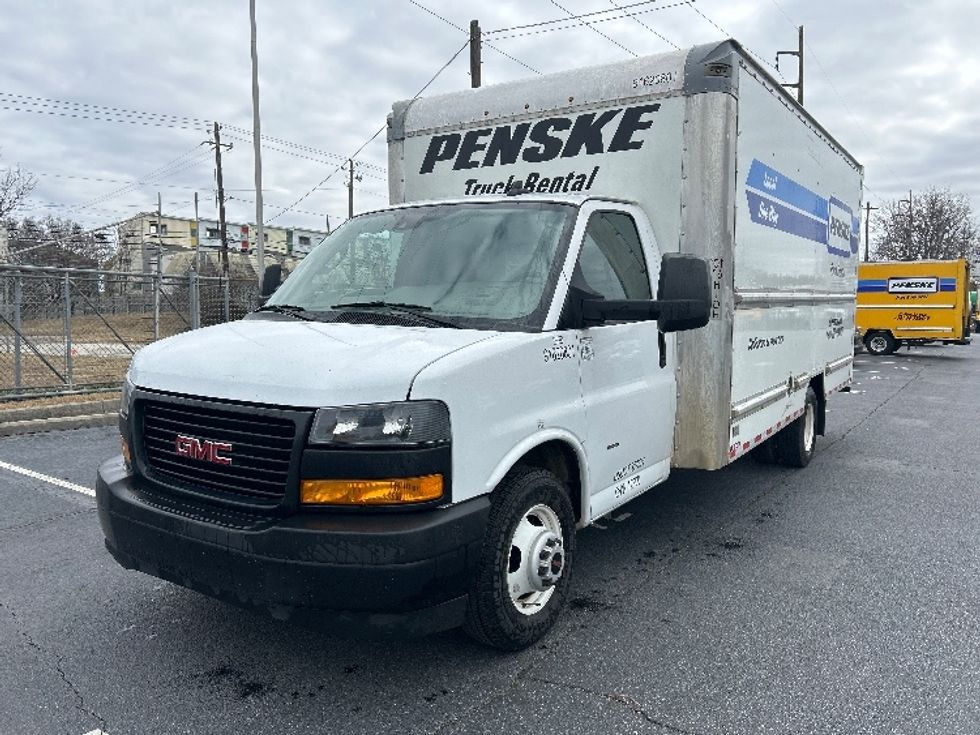 Light Duty Box Truck-Light and Medium Duty Trucks-GMC-2021-Savana G33903-Kennesaw-GA-97,859\n\t\tmiles-$ 31,500 - Image 3