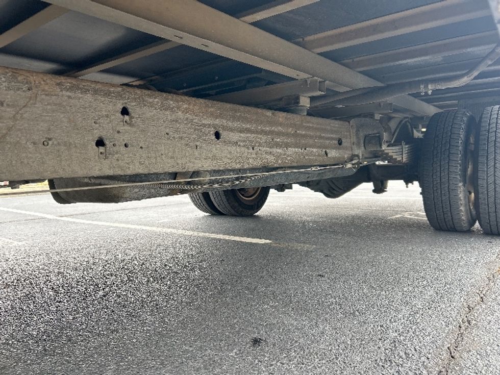 Light Duty Box Truck-Light and Medium Duty Trucks-GMC-2021-Savana G33903-Kennesaw-GA-97,859\n\t\tmiles-$ 31,500 - Image 5