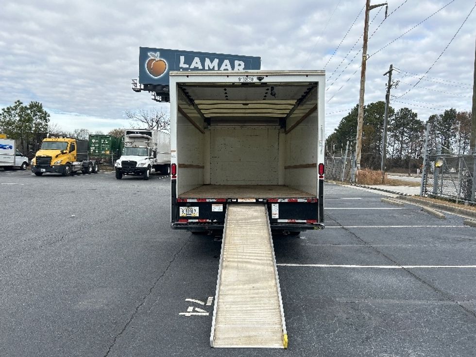 Light Duty Box Truck-Light and Medium Duty Trucks-GMC-2021-Savana G33903-Kennesaw-GA-97,859\n\t\tmiles-$ 31,500 - Image 9