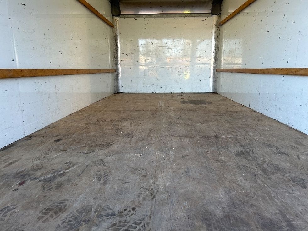 Light Duty Box Truck-Light and Medium Duty Trucks-GMC-2021-Savana G33903-Kent-WA-106,672\n\t\tmiles-$ 30,000 - Image 8