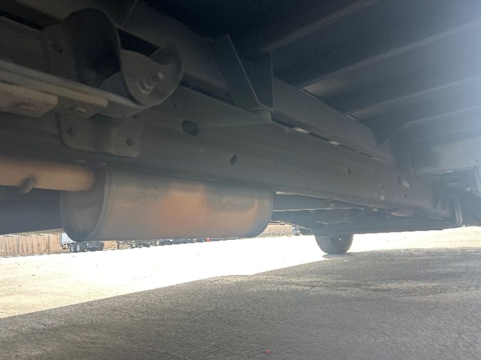 Light Duty Box Truck-Light and Medium Duty Trucks-GMC-2021-Savana G33903-Kent-WA-95,899\n\t\tmiles-$ 31,750 - Image 14