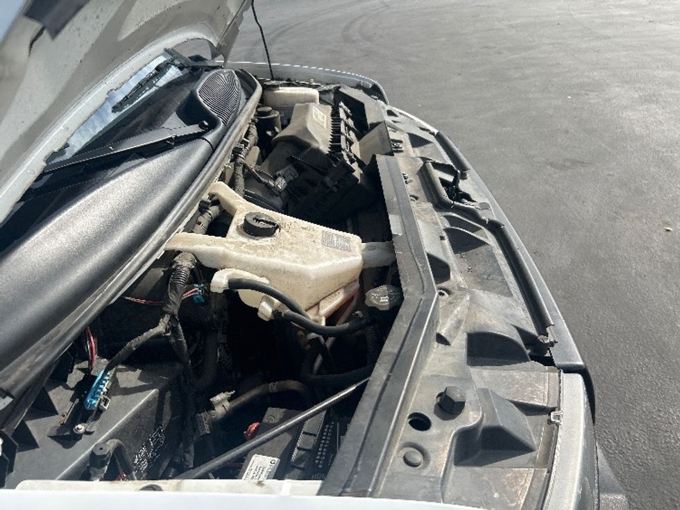 Light Duty Box Truck-Light and Medium Duty Trucks-GMC-2021-Savana G33903-Kent-WA-95,899\n\t\tmiles-$ 31,750 - Image 23