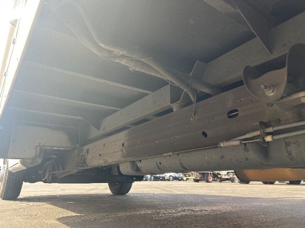 Light Duty Box Truck-Light and Medium Duty Trucks-GMC-2021-Savana G33903-Kent-WA-95,899\n\t\tmiles-$ 31,750 - Image 5