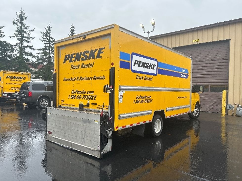 Light Duty Box Truck-Light and Medium Duty Trucks-GMC-2021-Savana G33903-Kent-WA-96,054\n\t\tmiles-$ 28,500 - Image 13