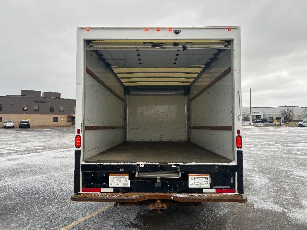 Light Duty Box Truck-Light and Medium Duty Trucks-GMC-2021-Savana G33903-Kentwood-MI-102,524\n\t\tmiles-$ 28,750 - Image 8