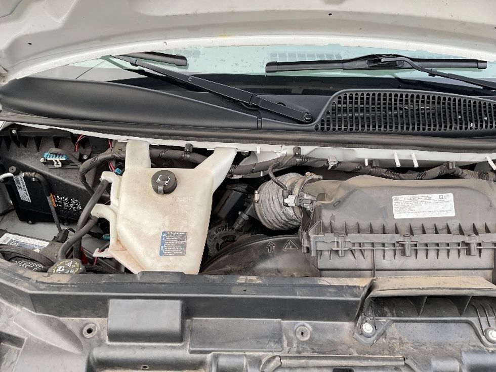 Light Duty Box Truck-Light and Medium Duty Trucks-GMC-2021-Savana G33903-Kentwood-MI-58,671\n\t\tmiles-$ 39,250 - Image 22