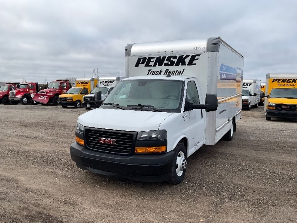 Light Duty Box Truck-Light and Medium Duty Trucks-GMC-2021-Savana G33903-Kentwood-MI-58,671\n\t\tmiles-$ 39,250 - Image 3