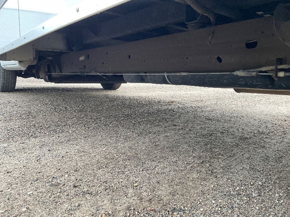 Light Duty Box Truck-Light and Medium Duty Trucks-GMC-2021-Savana G33903-Kentwood-MI-58,671\n\t\tmiles-$ 39,250 - Image 5