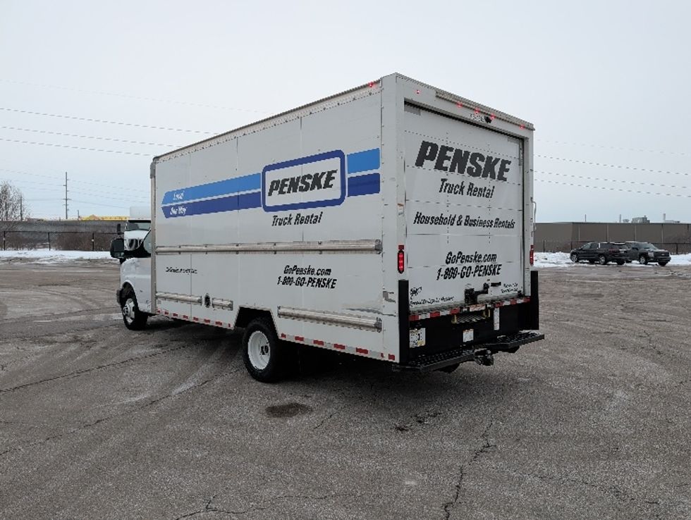Light Duty Box Truck-Light and Medium Duty Trucks-GMC-2021-Savana G33903-Kentwood-MI-74,181\n\t\tmiles-$ 32,000 - Image 6
