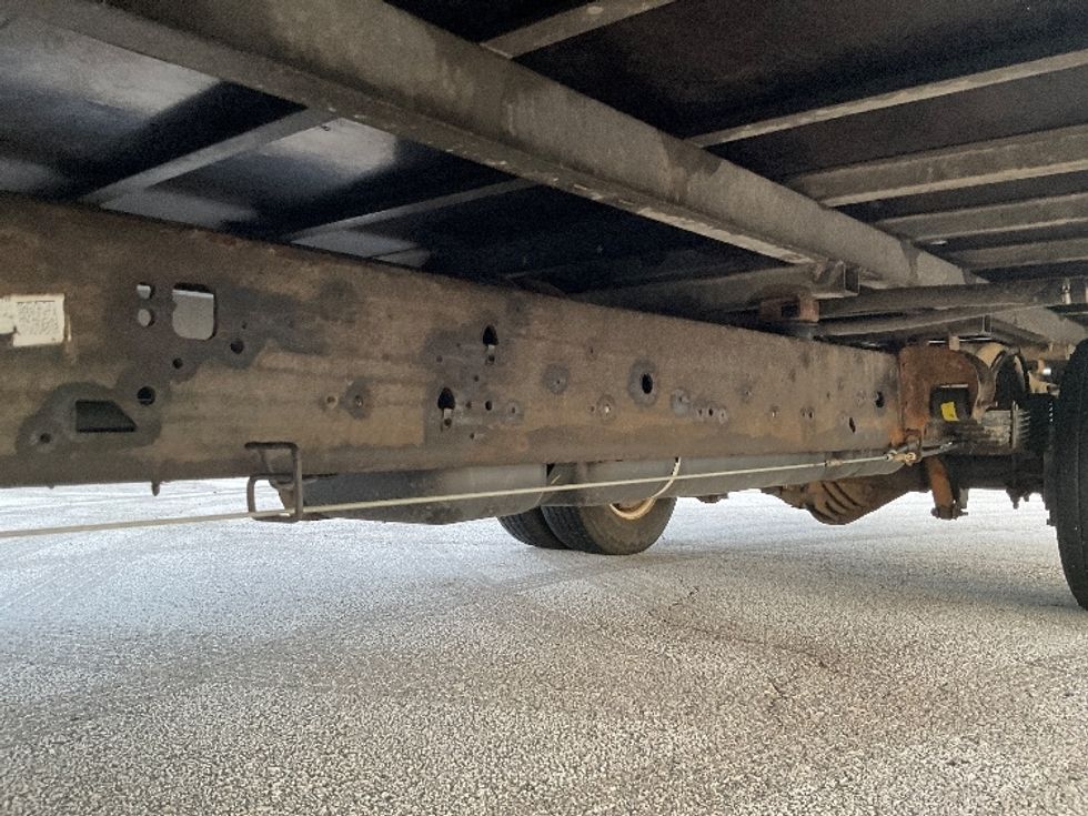 Light Duty Box Truck-Light and Medium Duty Trucks-GMC-2021-Savana G33903-Kentwood-MI-87,705\n\t\tmiles-$ 27,500 - Image 5