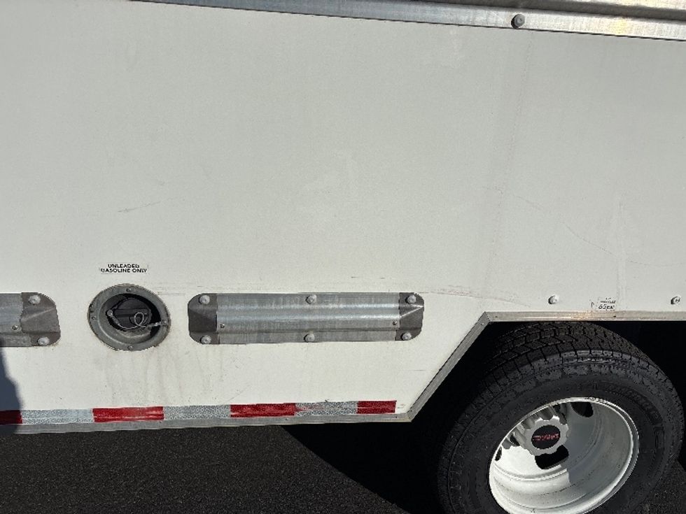 Light Duty Box Truck-Light and Medium Duty Trucks-GMC-2021-Savana G33903-King Of Prussia-PA-107,150\n\t\tmiles-$ 27,750 - Image 25