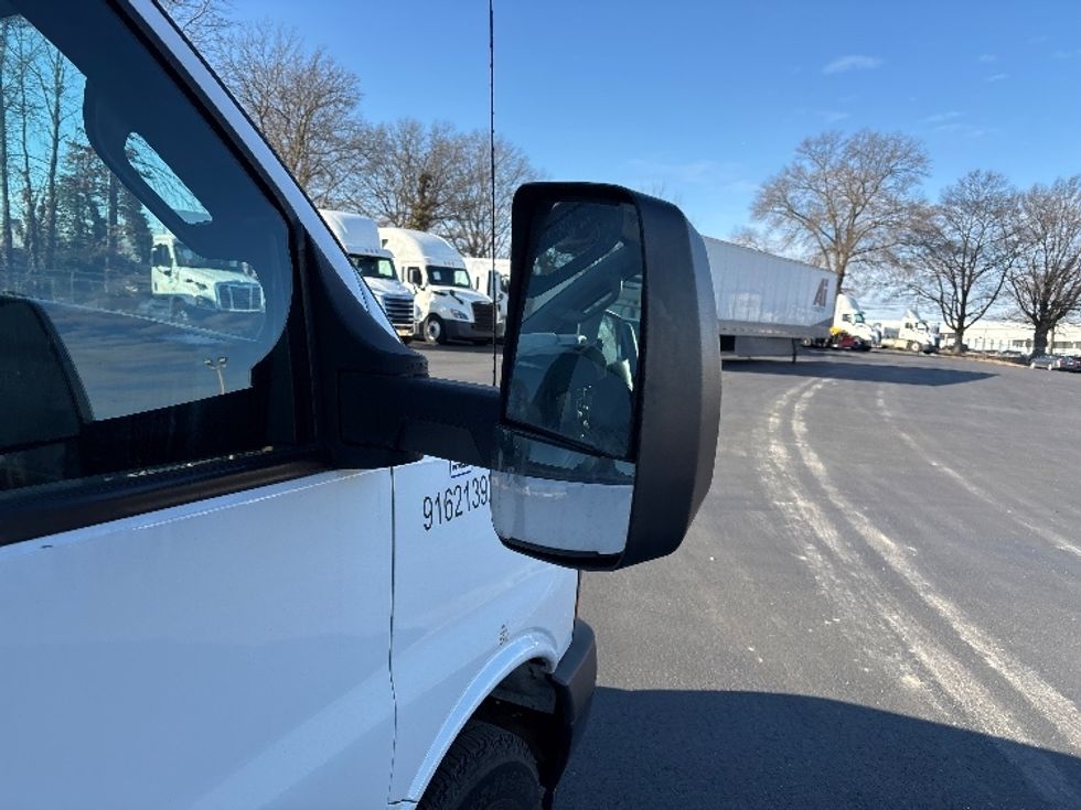 Light Duty Box Truck-Light and Medium Duty Trucks-GMC-2021-Savana G33903-King Of Prussia-PA-107,150\n\t\tmiles-$ 27,750 - Image 24