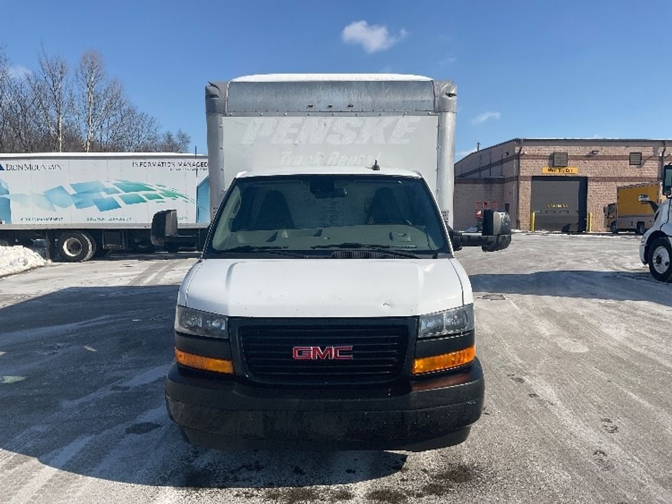 Light Duty Box Truck-Light and Medium Duty Trucks-GMC-2021-Savana G33903-King Of Prussia-PA-118,077\n\t\tmiles-$ 26,500 - Image 2