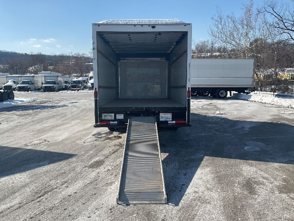 Light Duty Box Truck-Light and Medium Duty Trucks-GMC-2021-Savana G33903-King Of Prussia-PA-118,077\n\t\tmiles-$ 26,500 - Image 9
