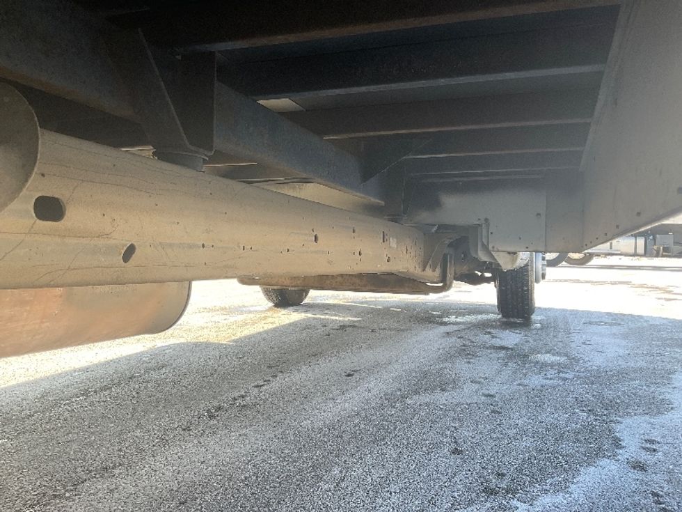 Light Duty Box Truck-Light and Medium Duty Trucks-GMC-2021-Savana G33903-King Of Prussia-PA-118,077\n\t\tmiles-$ 26,500 - Image 14