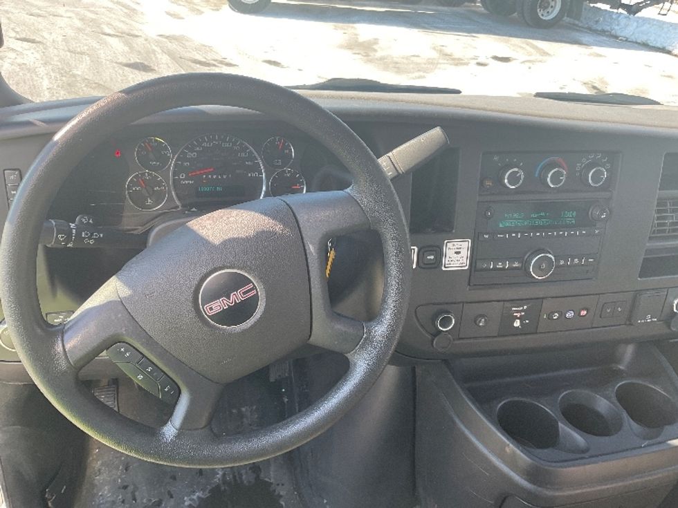 Light Duty Box Truck-Light and Medium Duty Trucks-GMC-2021-Savana G33903-King Of Prussia-PA-118,077\n\t\tmiles-$ 26,500 - Image 18